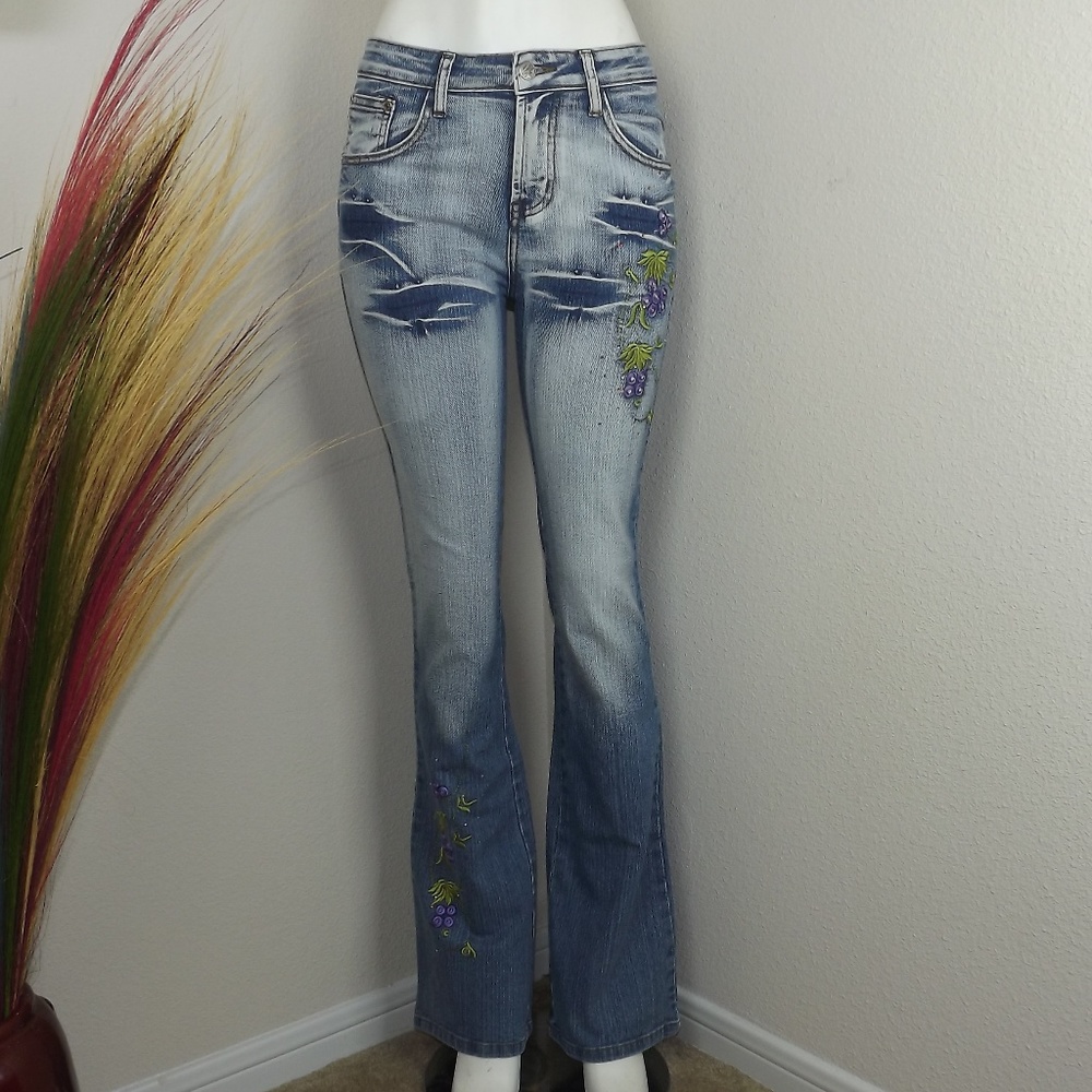 Light/Medium Wash Blue Denim Jeans Pants